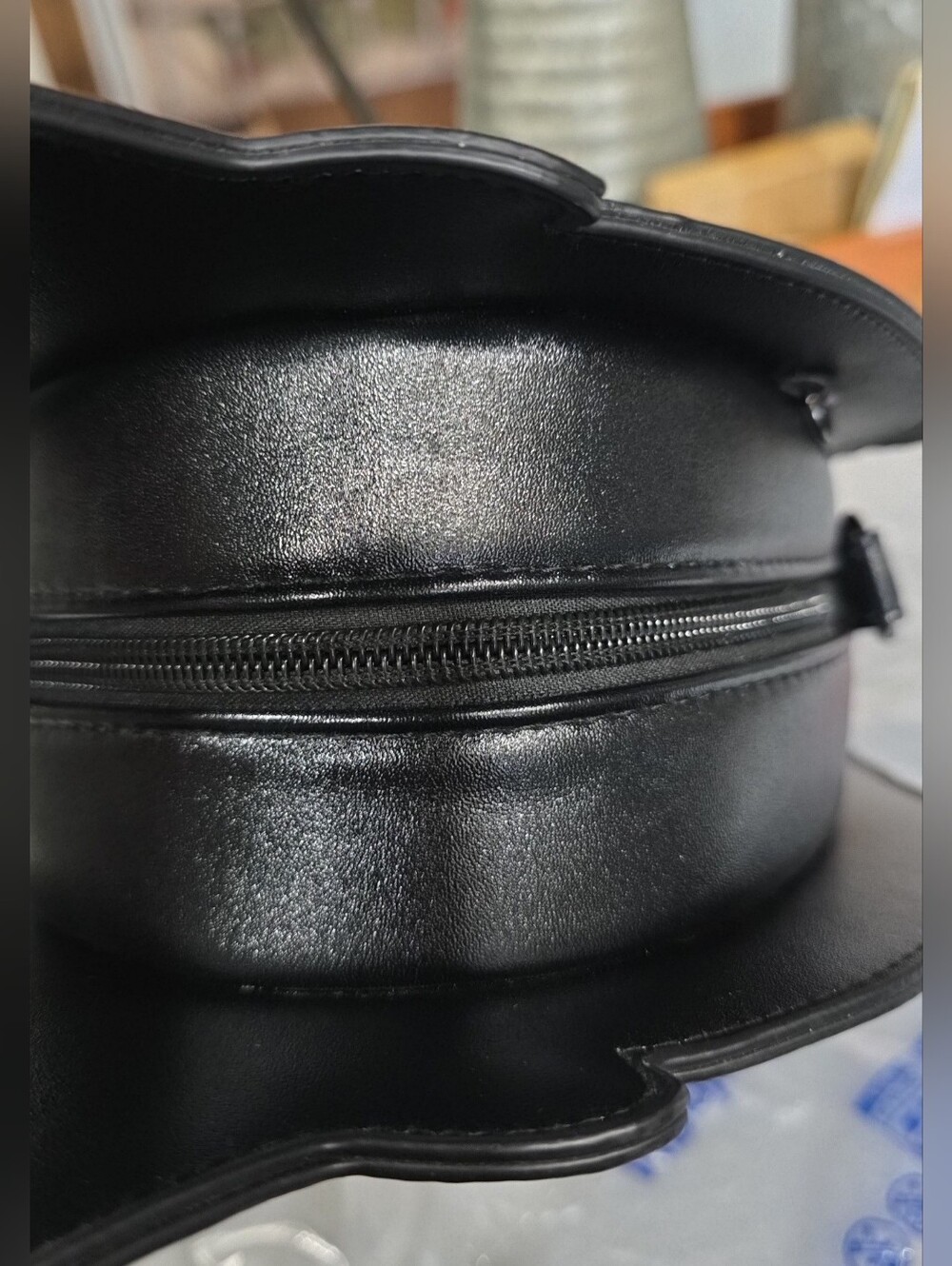 HTF Creature Cosmetics Art The Clown Convertible Bag 🌻 - Picture 5 of 5